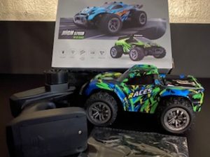 Radiografisch bestuurbare auto (model 2)